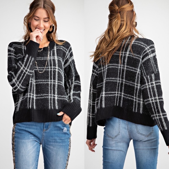 Sweaters - 🎈Last1️⃣Fuzzy Boxy Fit Sweater Plaid Oversized